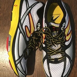 Newton Gravity Men's Running 6.5M